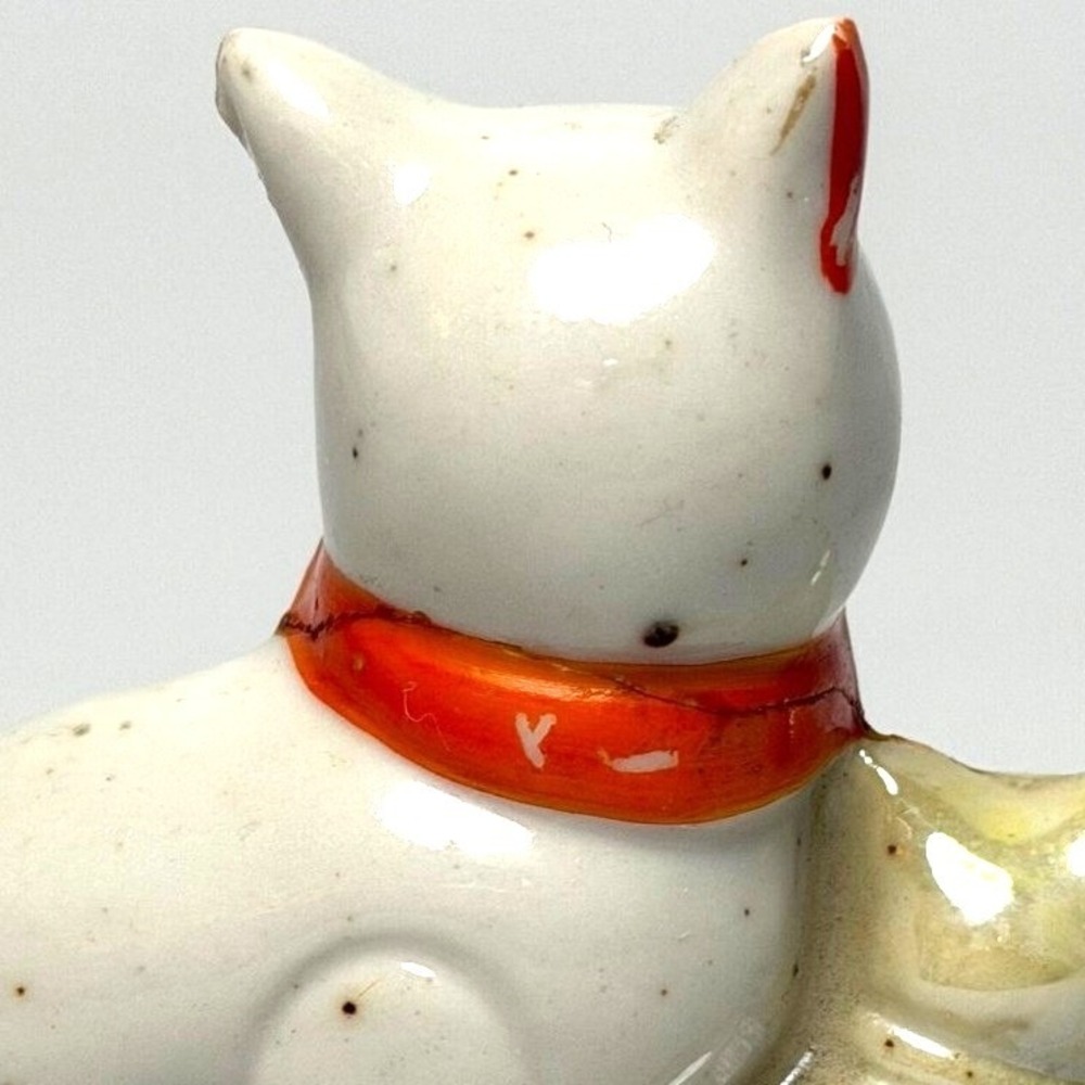 Vintage Occupied Japan Ceramic Cat Family Figurine Mother Kittens Red Bows *READ - Picture 3 of 7